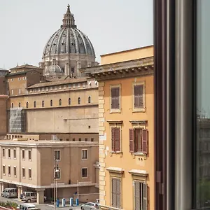 Vista Su San Pietro - La Venere Su Apartment