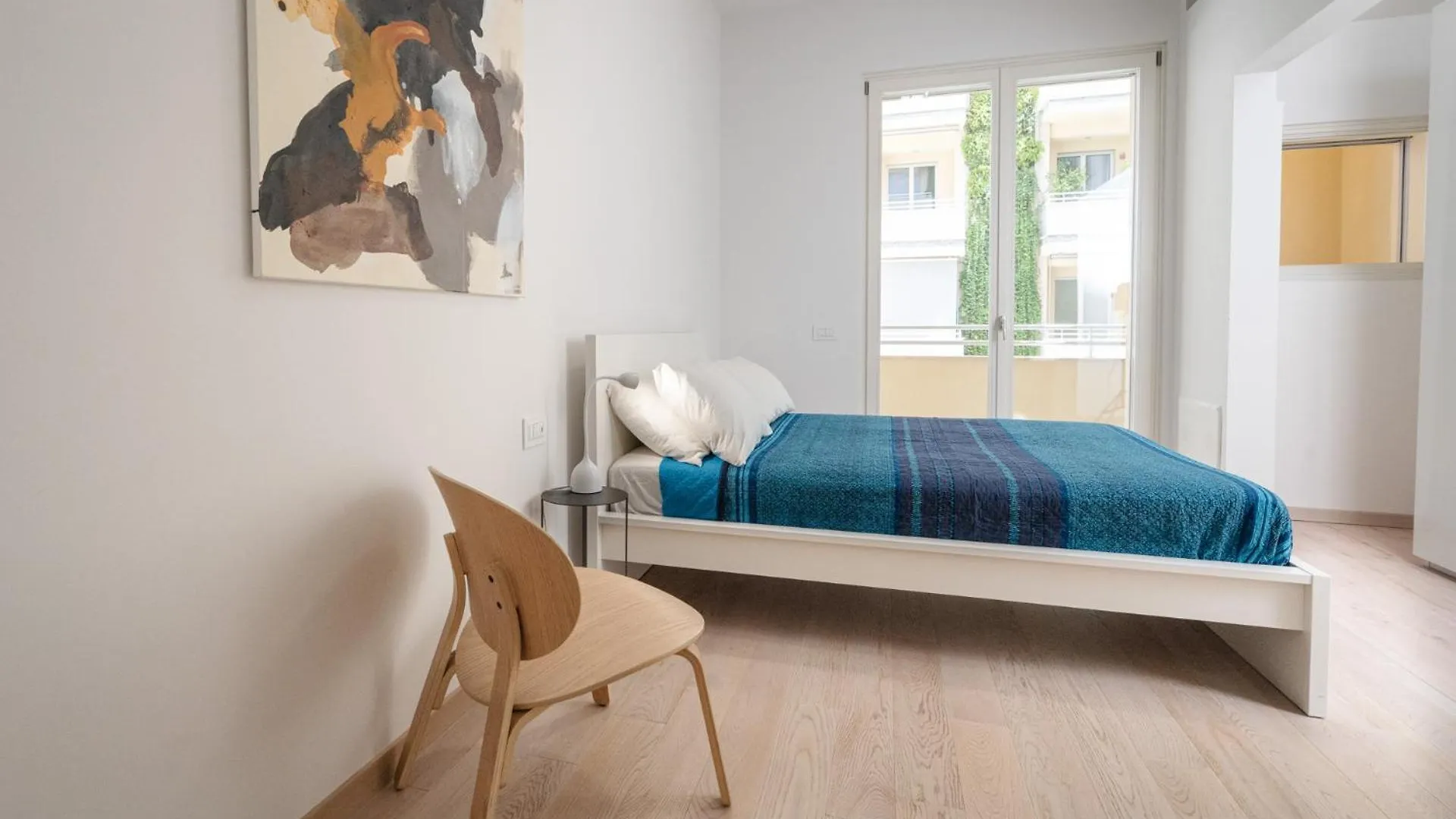 Ancient Rome Apartment 0*,
